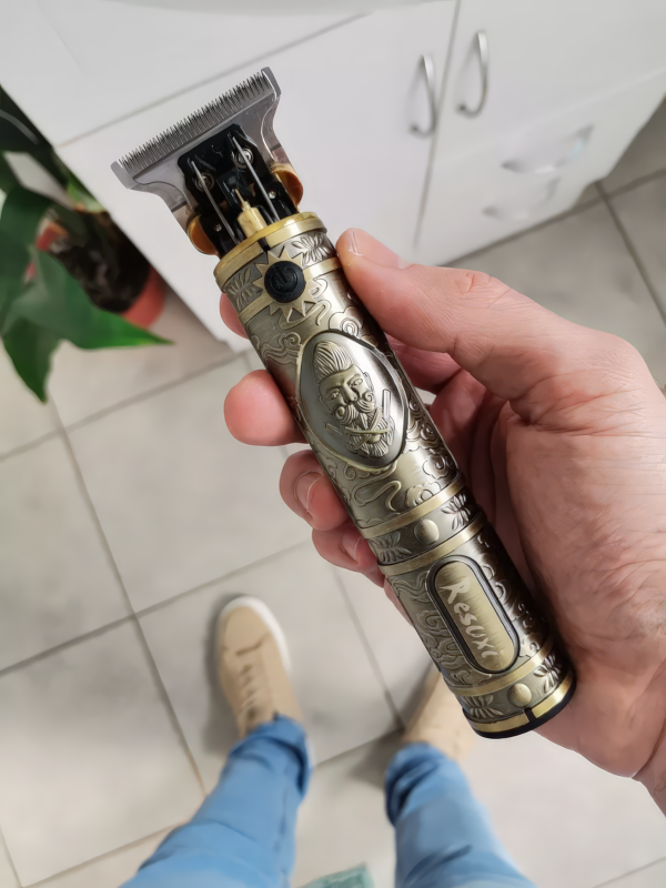 Afeitadora Profesional Recargable